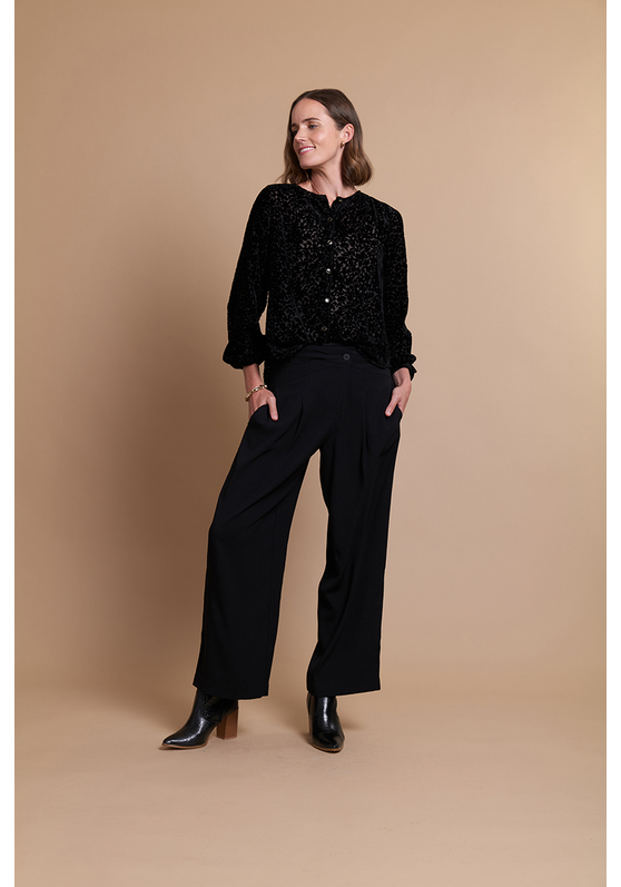 Texture Galore Women's Blouse