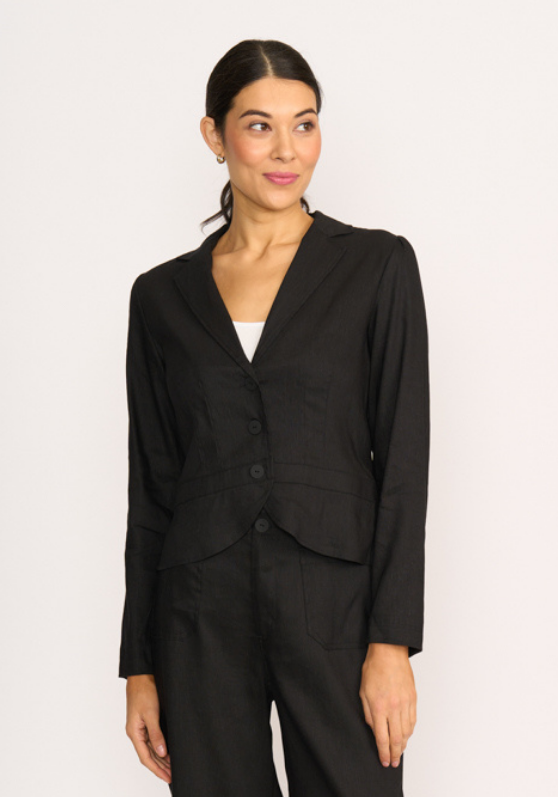 Oh Three Back Scoop Hem Jacket